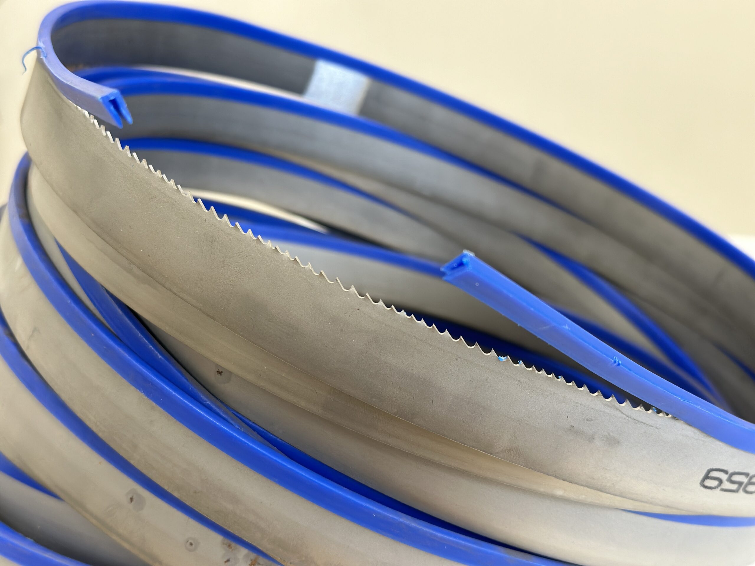 M42 2450 x 27 - 5/8TPI (5 Pack) M42 2720 x 27 - 4/6TPI (5 Pack) M42 2720 x 27 - 5/8TPI (5 Pack) M42 2910 x 27 - 4/6TPI (5 Pack) M42 2910 x 27 - 6/10TPI (5 Pack) M42 3300 x 27 - 4/6TPI (6 Pack) M42 3300 x 27 - 5/8TPI (6 Pack) M42 3800 x 27 - 4/6TPI (6 Pack) M42 3800 x 27 - 5/8TPI (6 Pack) M42 2720 x 27 - 5/8TPI M42 2720 x 27 - 4/6TPI M42 2450 x 27 - 10/14TPI (6 Pack) M42 2890 x 13 - 10/14TPI M42 2890 x 13 - 8/12TPI